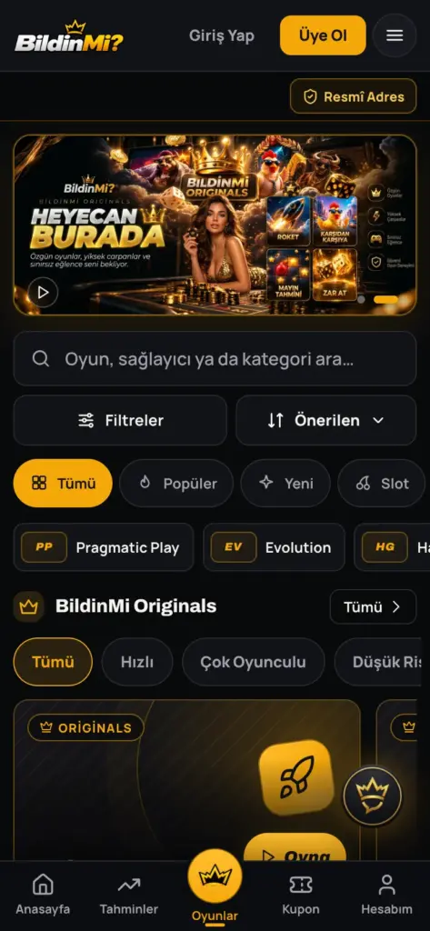 Casino lobisinin telefon ekranındaki görünümü; oyun kapakları iki sütunda